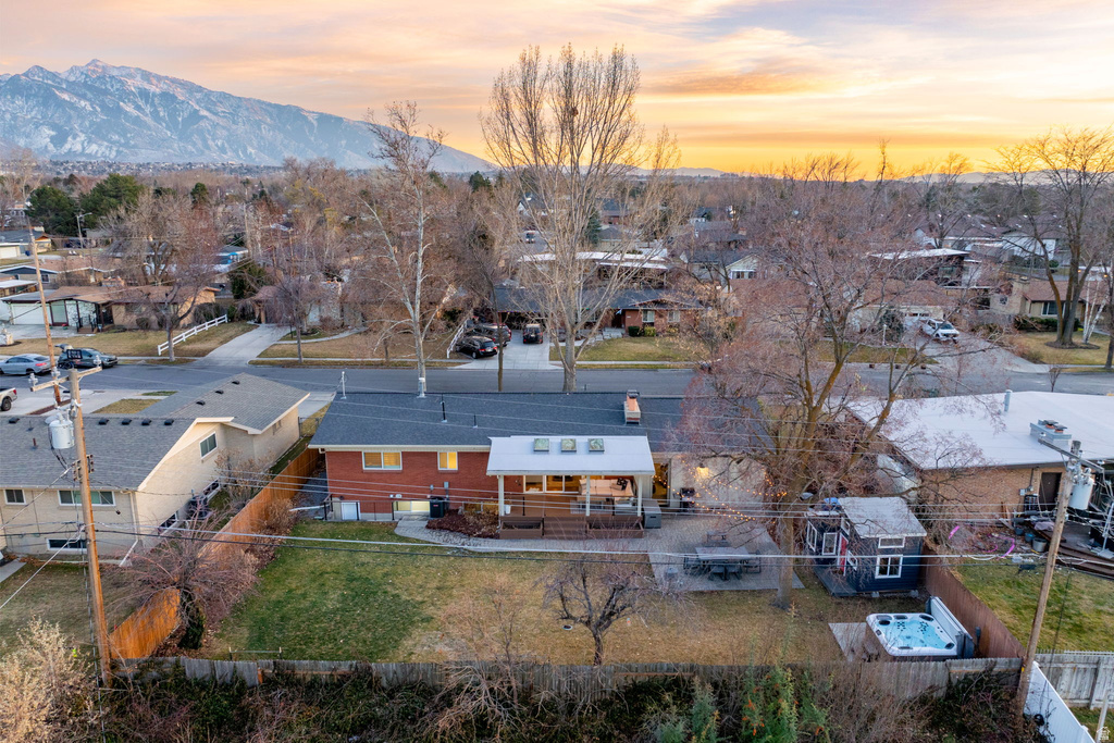 1611 E DEAUVILLE AVE Murray, UT 84121