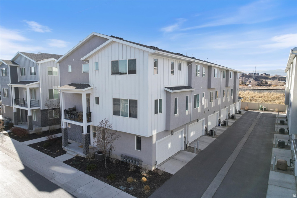 15196 S WILD HORSE WAY Bluffdale, UT 84065