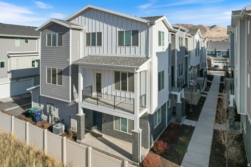 15196 S WILD HORSE WAY Bluffdale, UT 84065