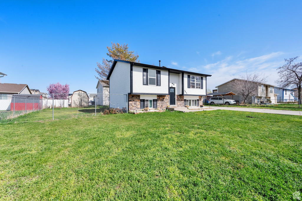 2857 S 7740 W Magna, UT 84044