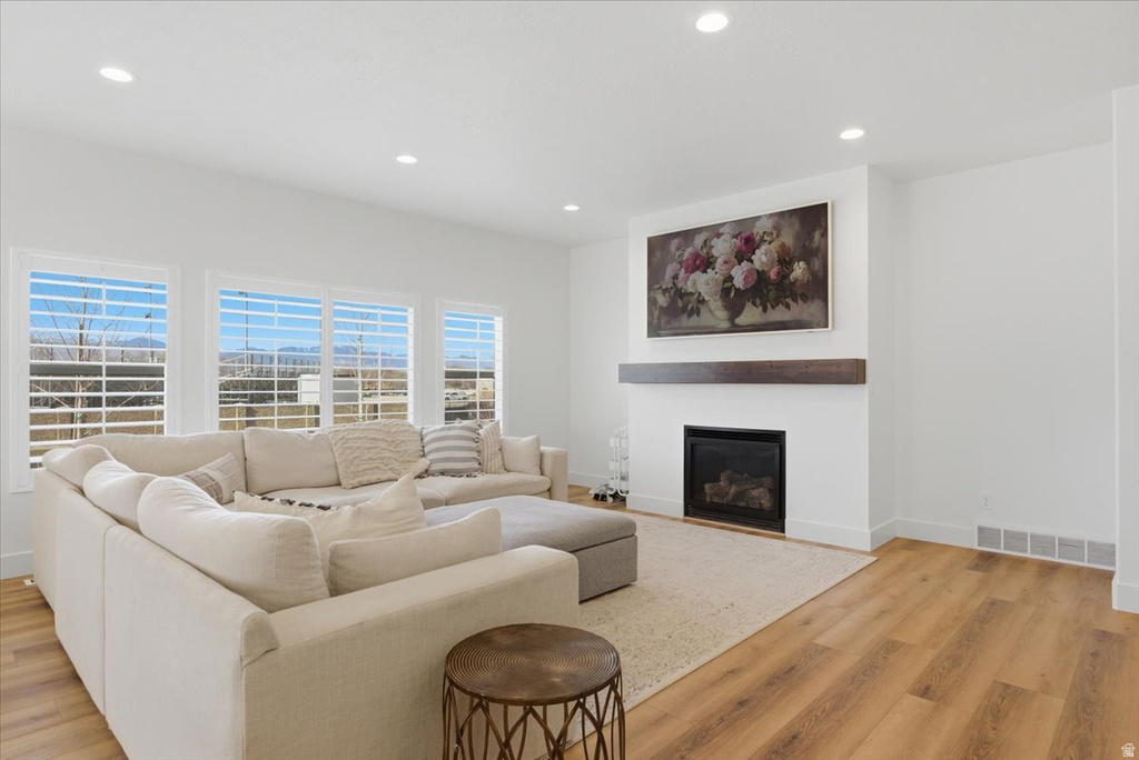 12772 S MCCARTNEY WAY Riverton, UT 84065