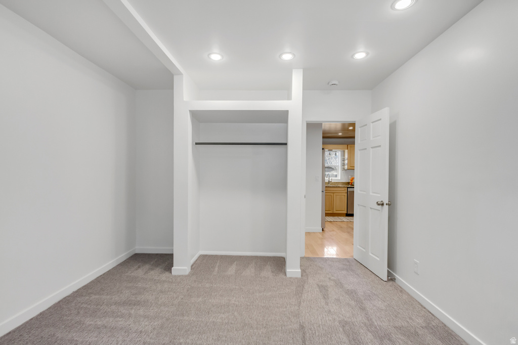 611 W BEYNON CT Midvale, UT 84047