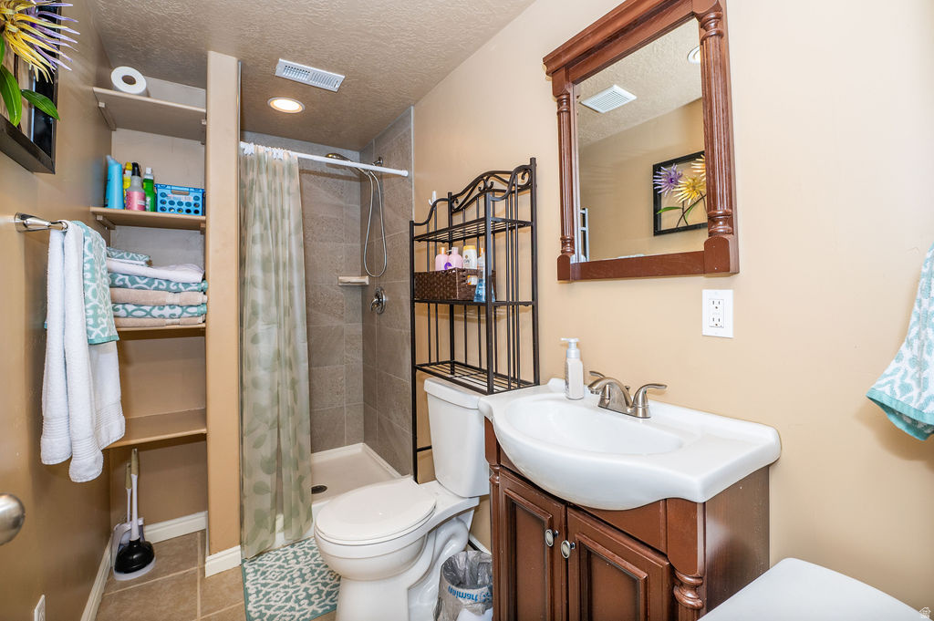 5432 W BRENTFORD CT West Valley City, UT 84120