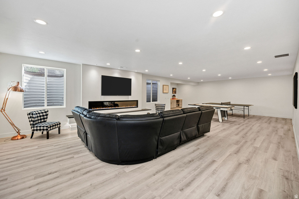 94 S 950 E Hyde Park, UT 84318