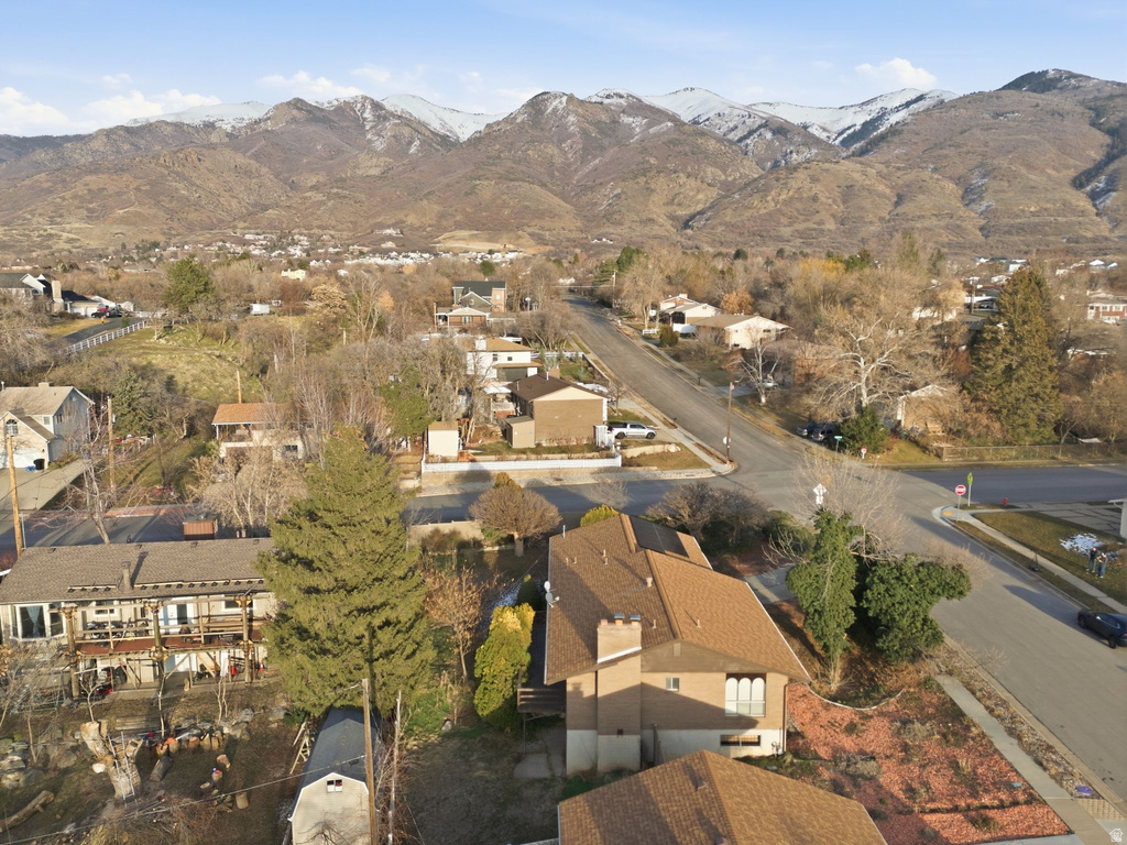 815 E OXFORD DR Kaysville, UT 84037