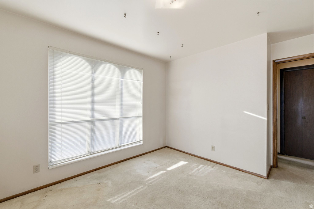 815 E OXFORD DR Kaysville, UT 84037