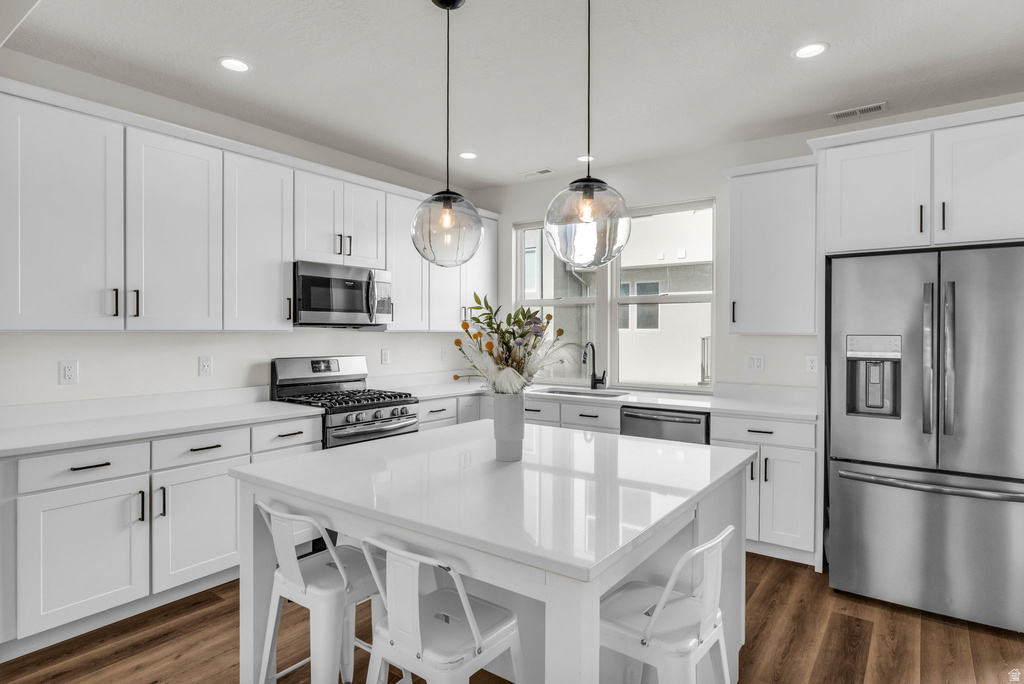 11059 S FREESTONE RD South Jordan, UT 84095