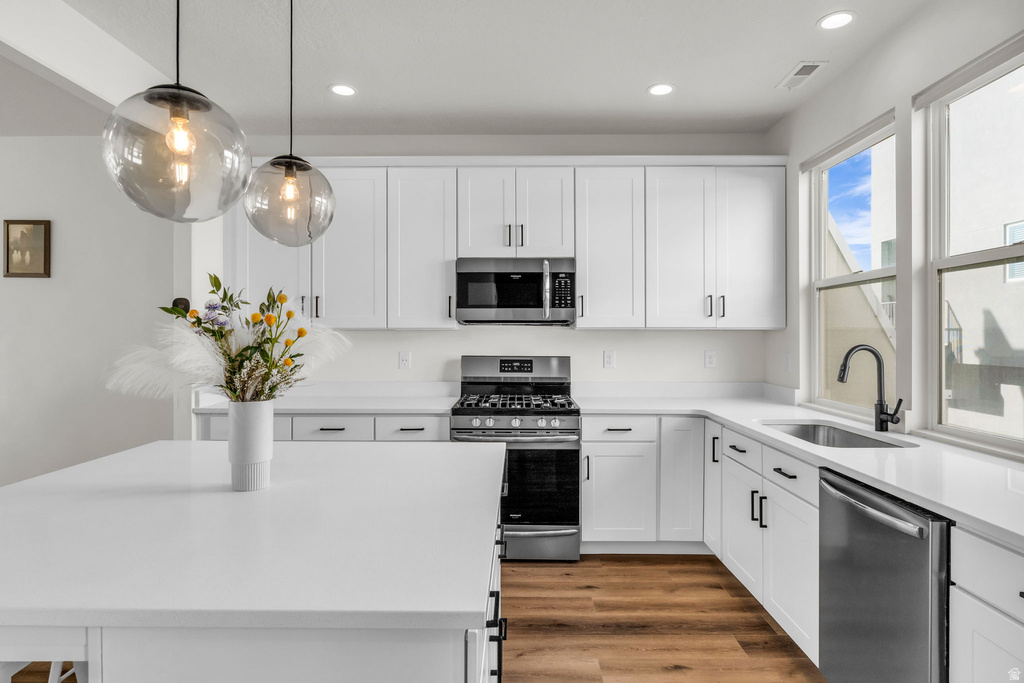 11059 S FREESTONE RD South Jordan, UT 84095