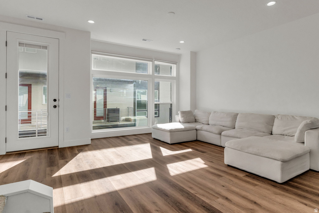 11059 S FREESTONE RD South Jordan, UT 84095