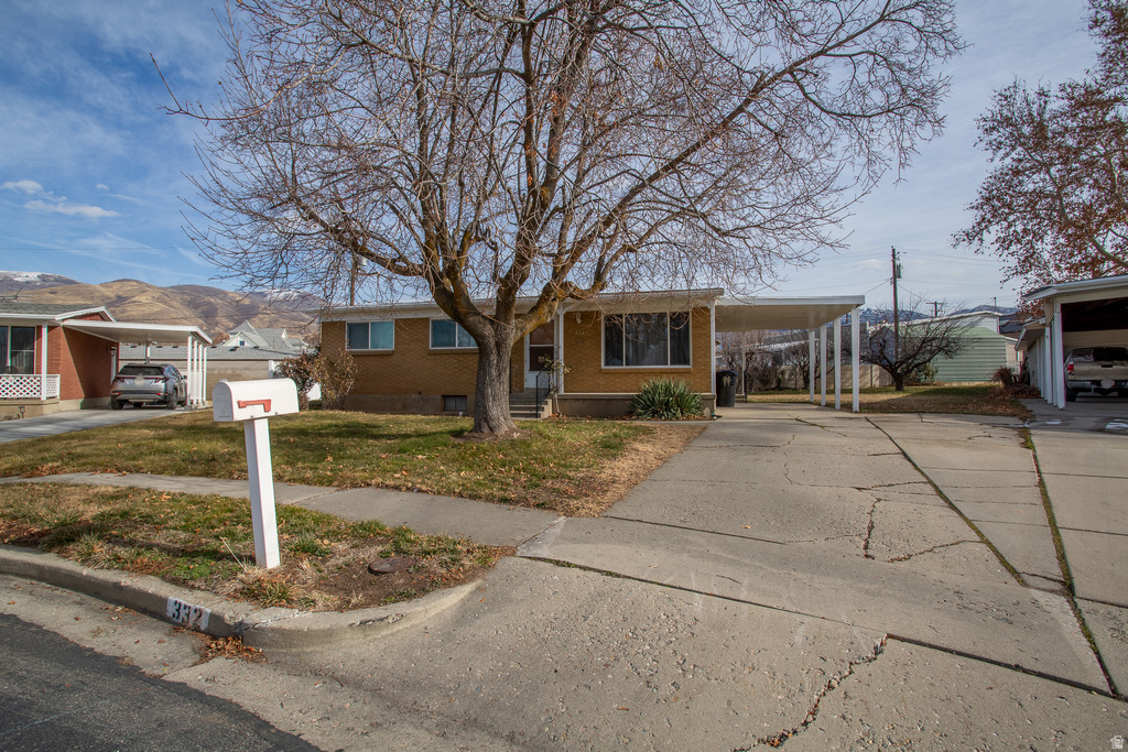 332 N 300 W Bountiful, UT 84010