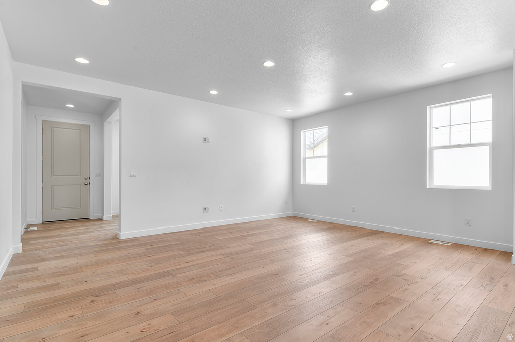 1867 E MOHO MTN Eagle Mountain, UT 84005