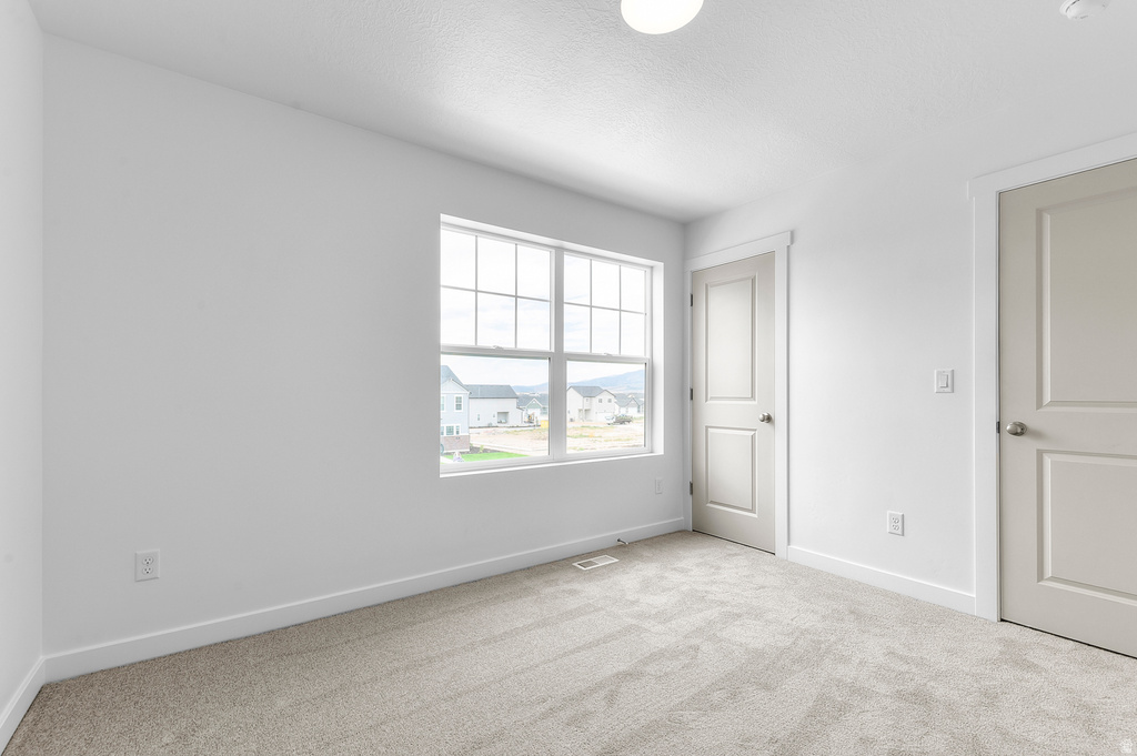 1867 E MOHO MTN Eagle Mountain, UT 84005