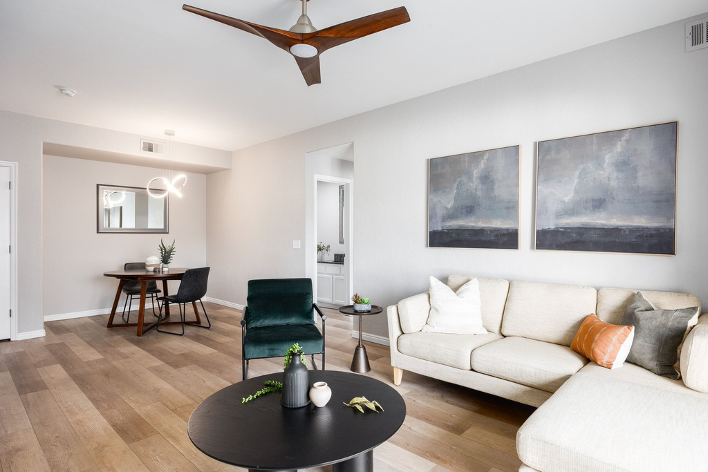 3992 S CHASE BROOKE LN #102 Salt Lake City, UT 84107