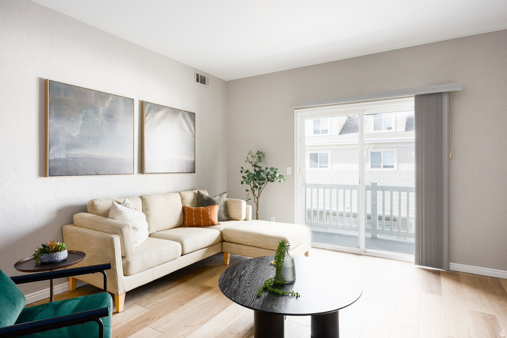 3992 S CHASE BROOKE LN #102 Salt Lake City, UT 84107