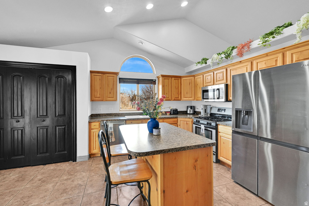 5585 S 6950 W Hooper, UT 84315