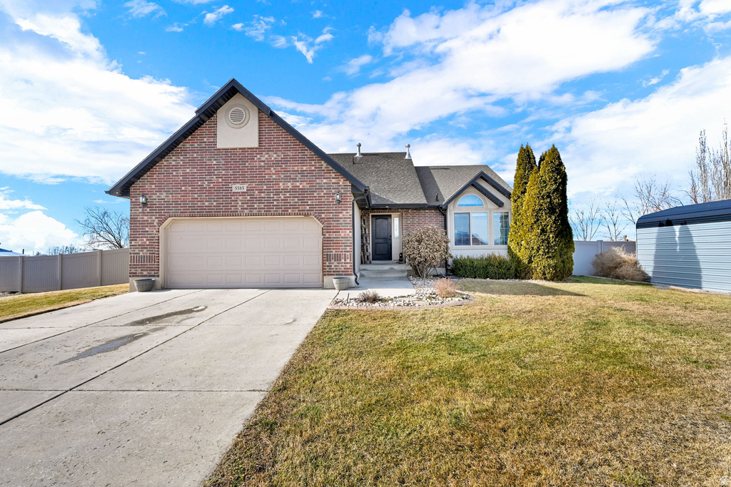 5585 S 6950 W Hooper, UT 84315