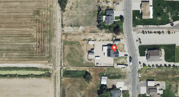 5585 S 6950 W Hooper, UT 84315