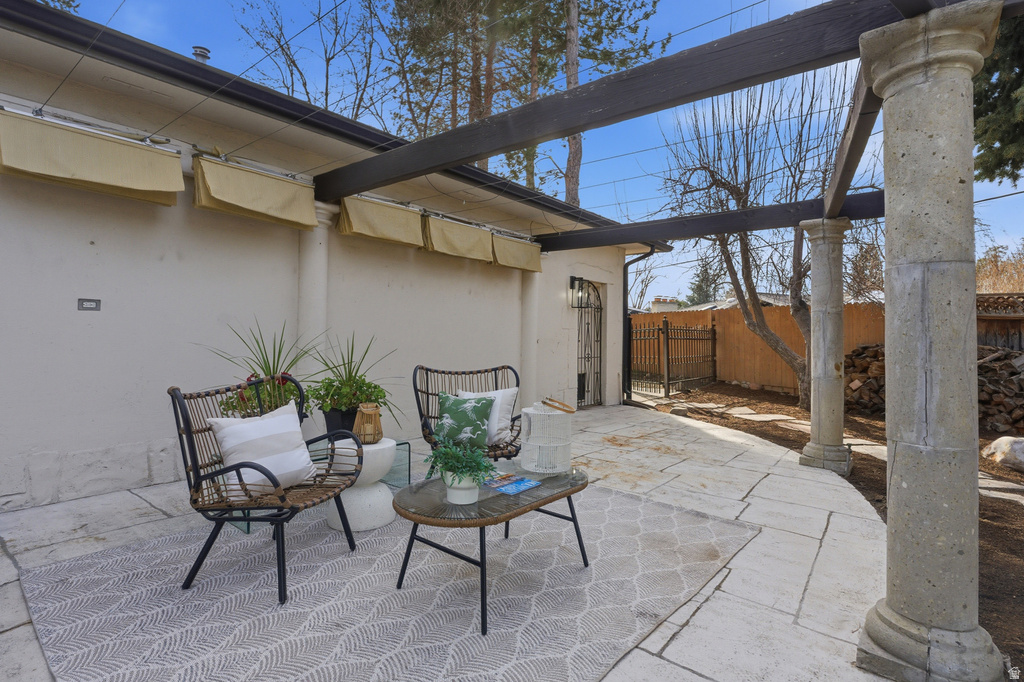 5308 S BAYWOOD CIR Holladay, UT 84117