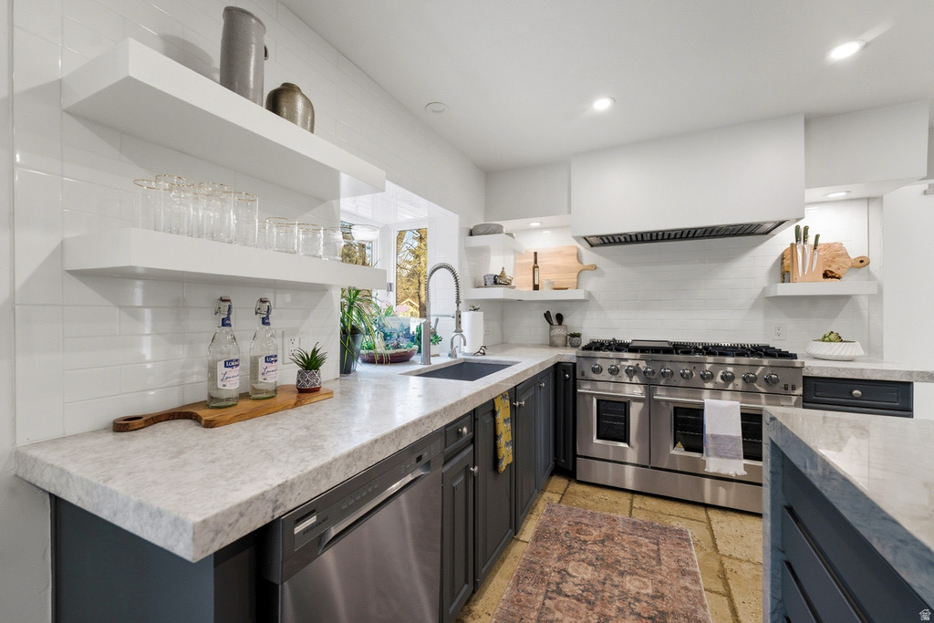 5308 S BAYWOOD CIR Holladay, UT 84117