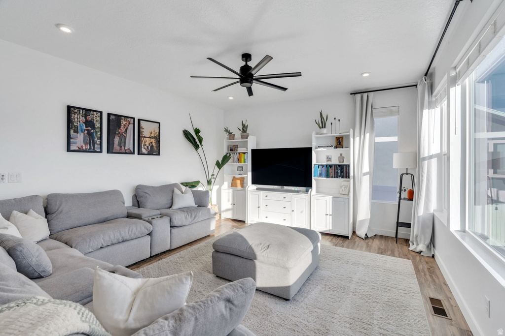 7940 N SEATTLE SLEW RD Eagle Mountain, UT 84005