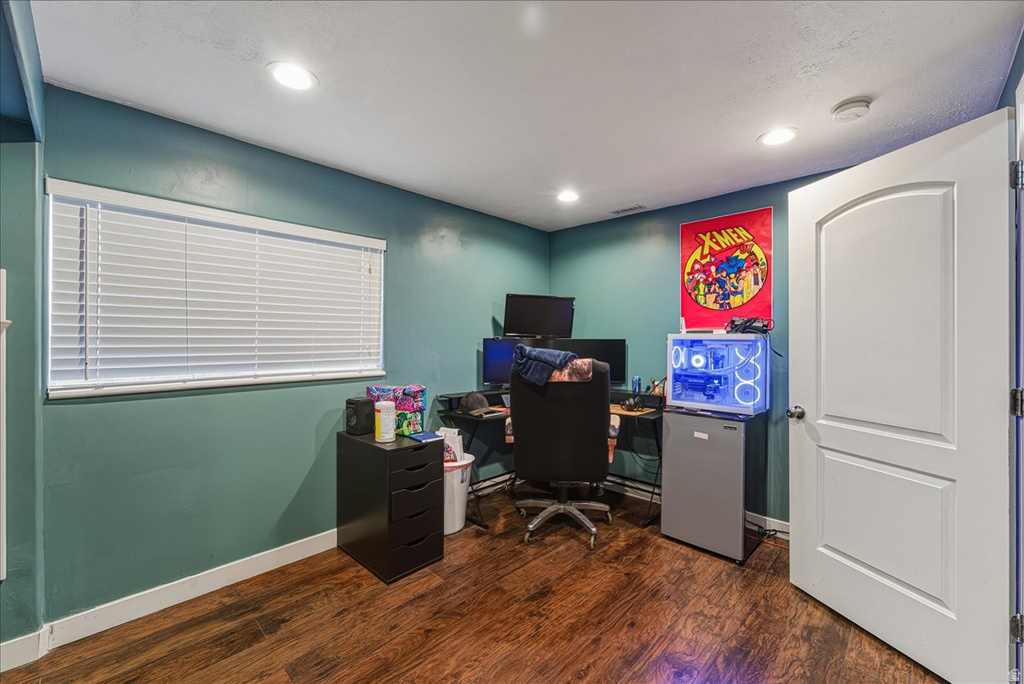 472 E 1420 N Tooele, UT 84074