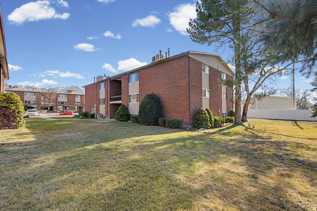 4005 S 300 E #25 Millcreek, UT 84107