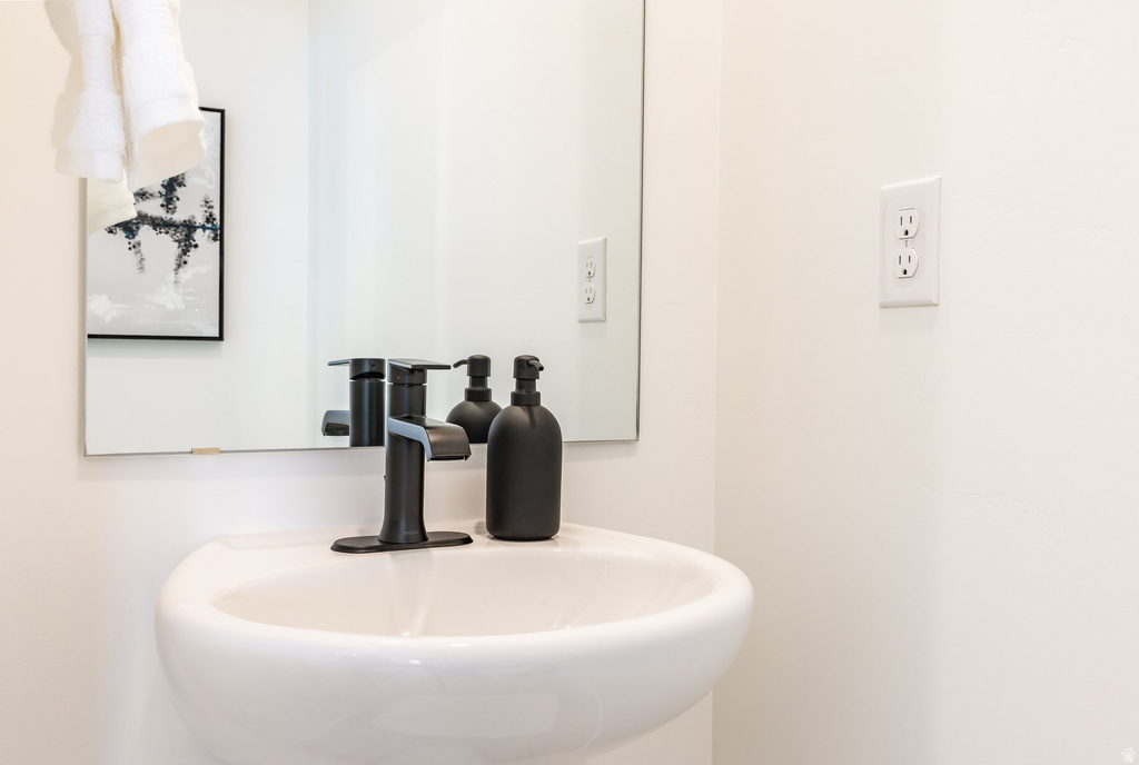 11082 S LAKE RUN RD South Jordan, UT 84009