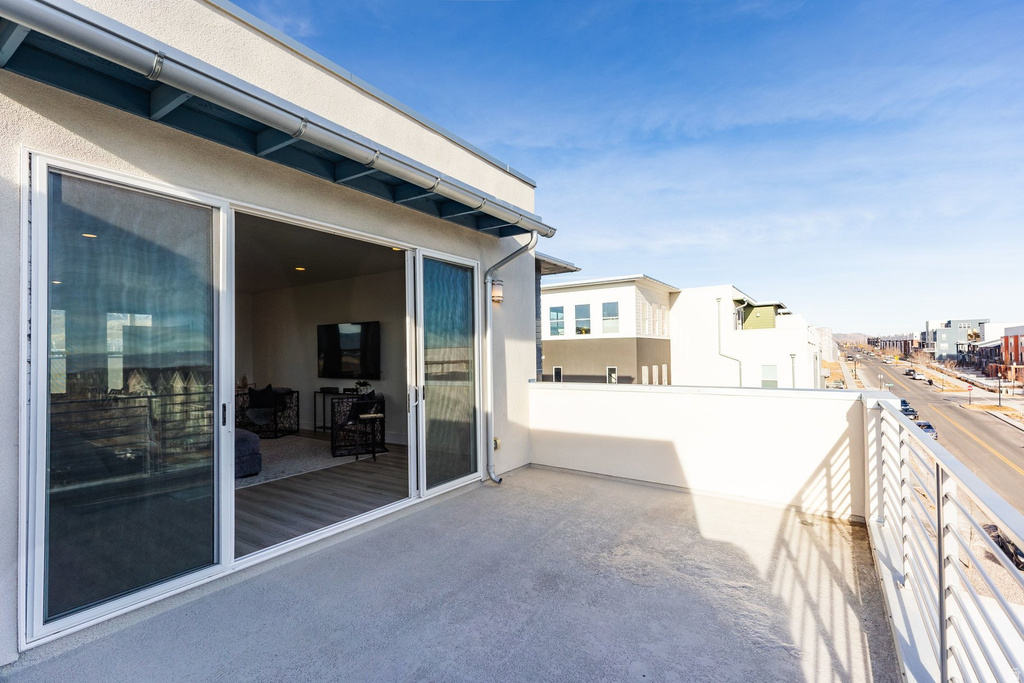 11082 S LAKE RUN RD South Jordan, UT 84009