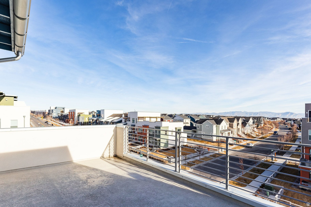 11082 S LAKE RUN RD South Jordan, UT 84009