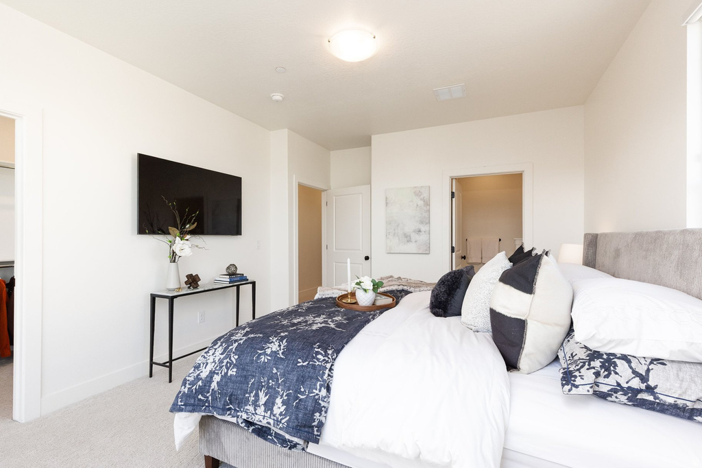 11082 S LAKE RUN RD South Jordan, UT 84009