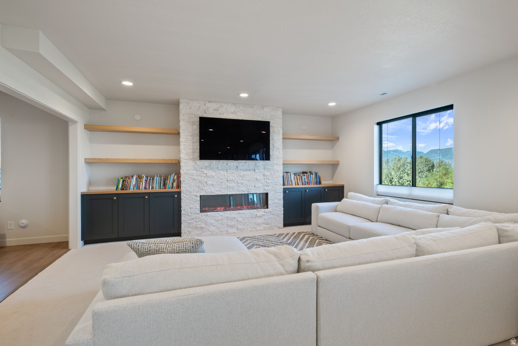 2812 S GREENHEAD DR Saratoga Springs, UT 84045