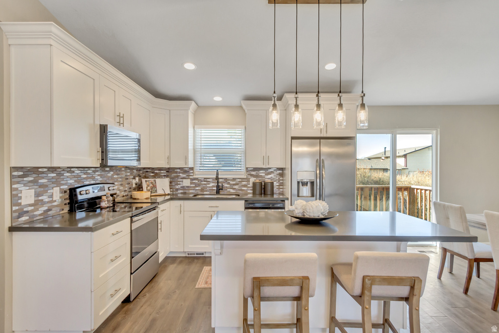 5350 S HEW WOOD DR Taylorsville, UT 84129