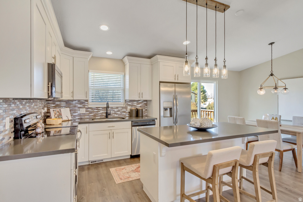 5350 S HEW WOOD DR Taylorsville, UT 84129