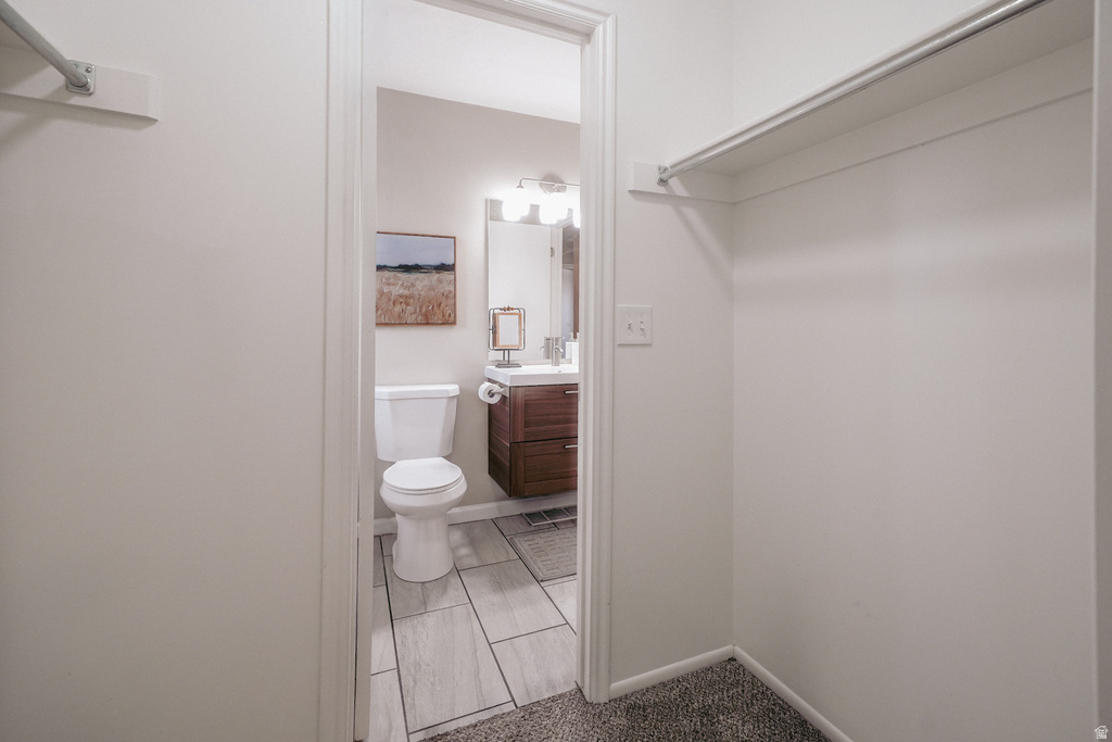 5350 S HEW WOOD DR Taylorsville, UT 84129