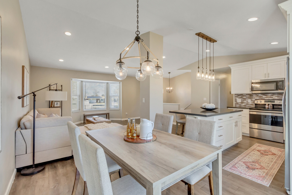 5350 S HEW WOOD DR Taylorsville, UT 84129