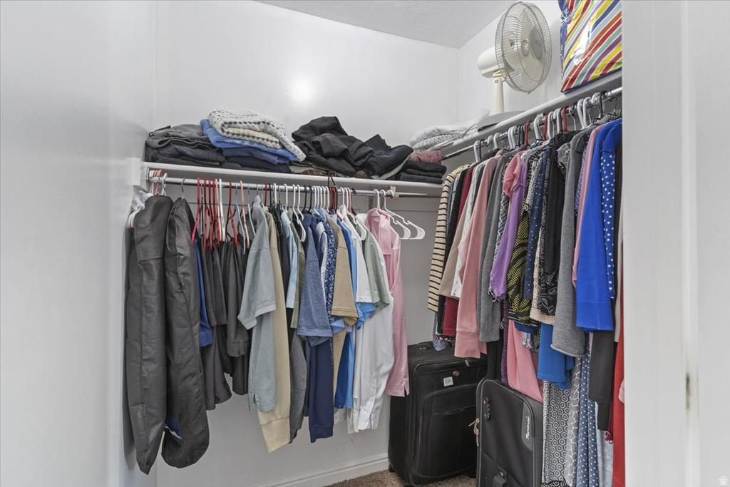 2627 W 5625 S Roy, UT 84067