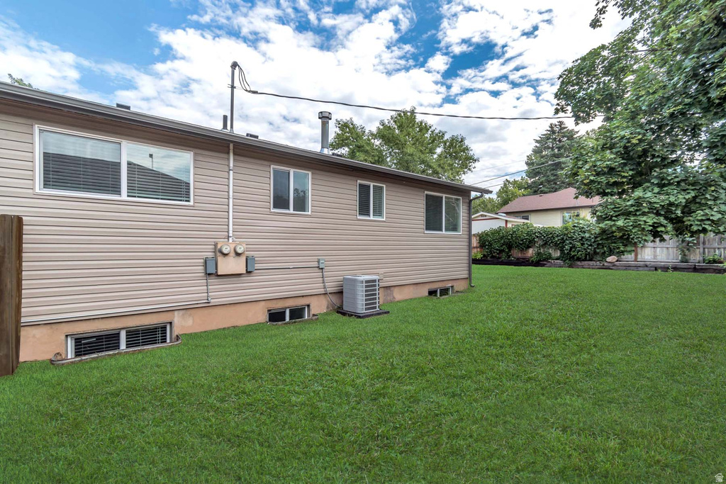 3379 S 2410 E #A-B Millcreek, UT 84109