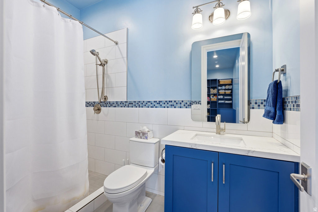 2152 E CREEK RD Sandy, UT 84093