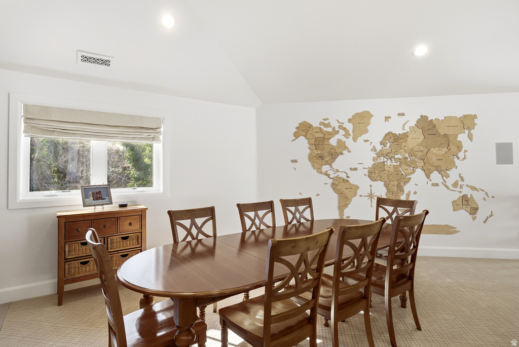 2152 E CREEK RD Sandy, UT 84093