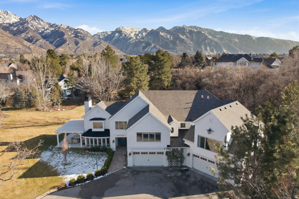 2152 E CREEK RD Sandy, UT 84093