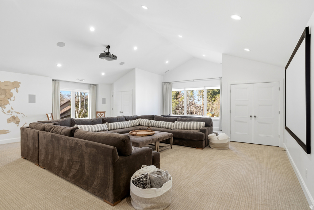 2152 E CREEK RD Sandy, UT 84093