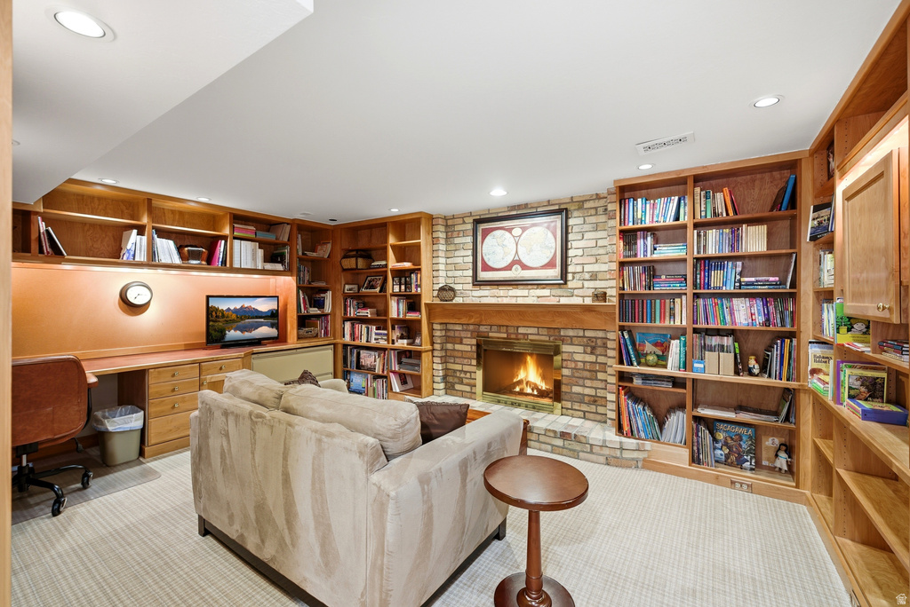 2152 E CREEK RD Sandy, UT 84093