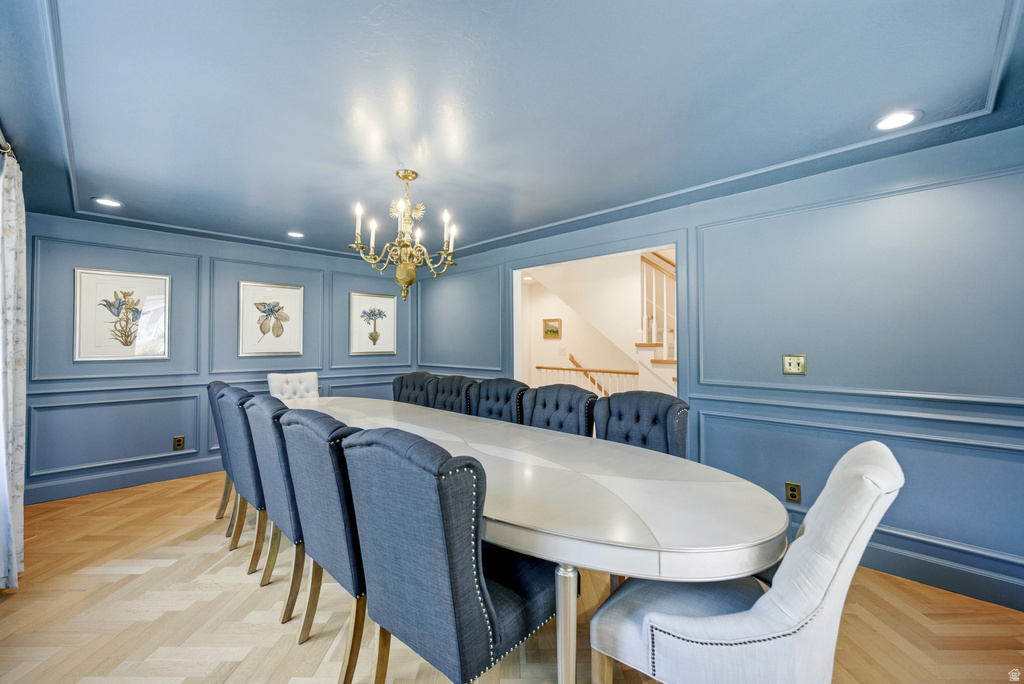 2152 E CREEK RD Sandy, UT 84093