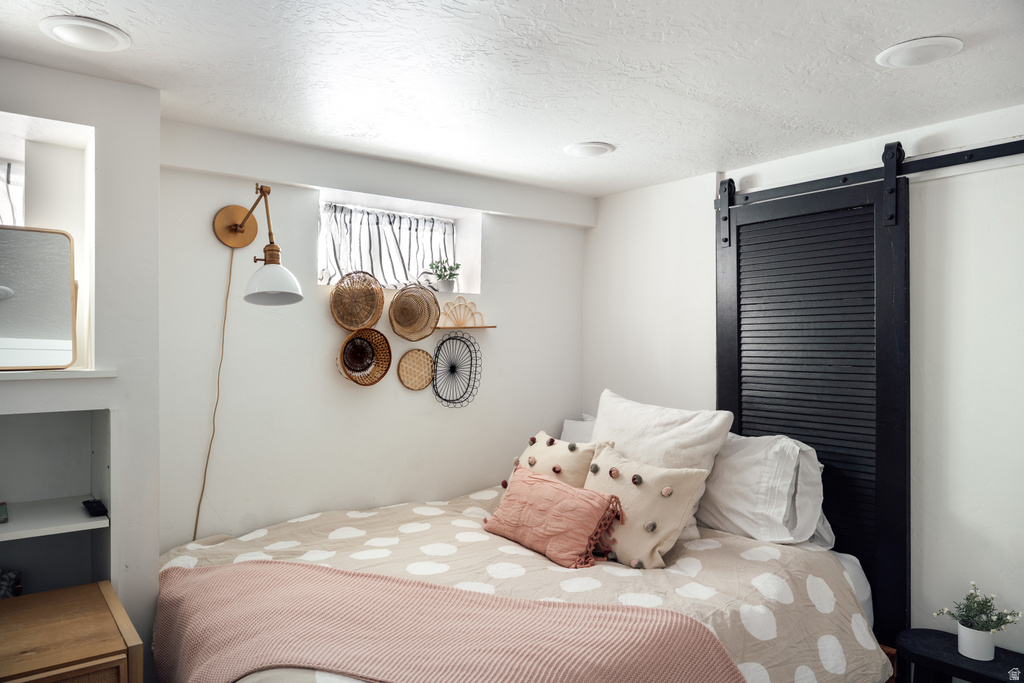 957 FIRST AVE Salt Lake City, UT 84103