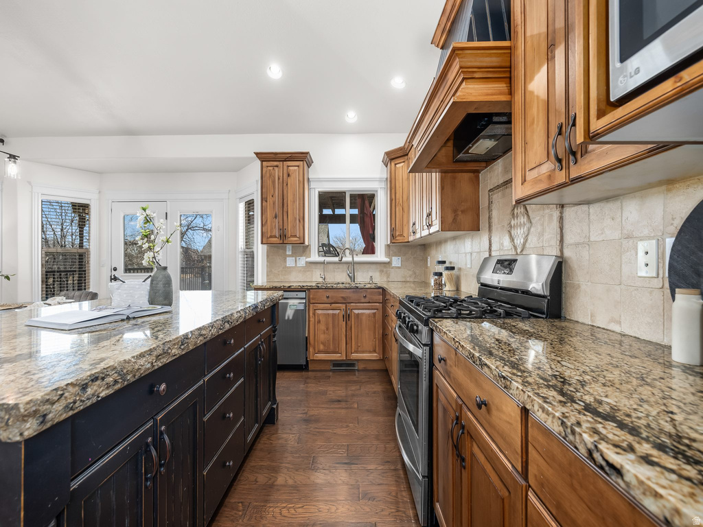 1117 N CEDAR HOLLOW BLVD Lehi, UT 84043