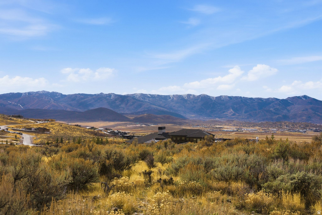 7399 N BUGLE TRL Park City, UT 84098