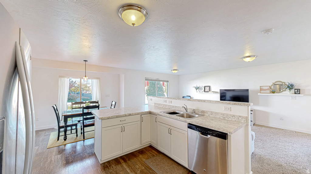 32 E HARMONY CT Saratoga Springs, UT 84045