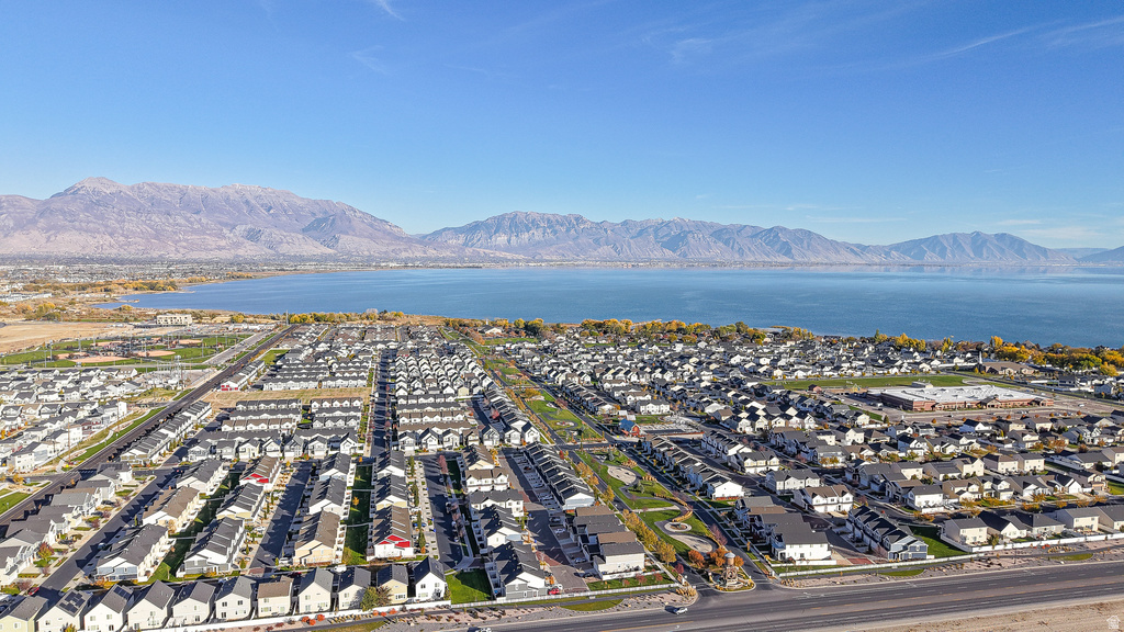 32 E HARMONY CT Saratoga Springs, UT 84045