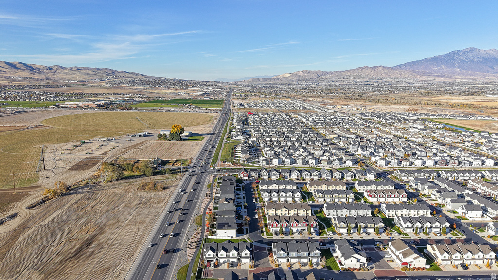 32 E HARMONY CT Saratoga Springs, UT 84045