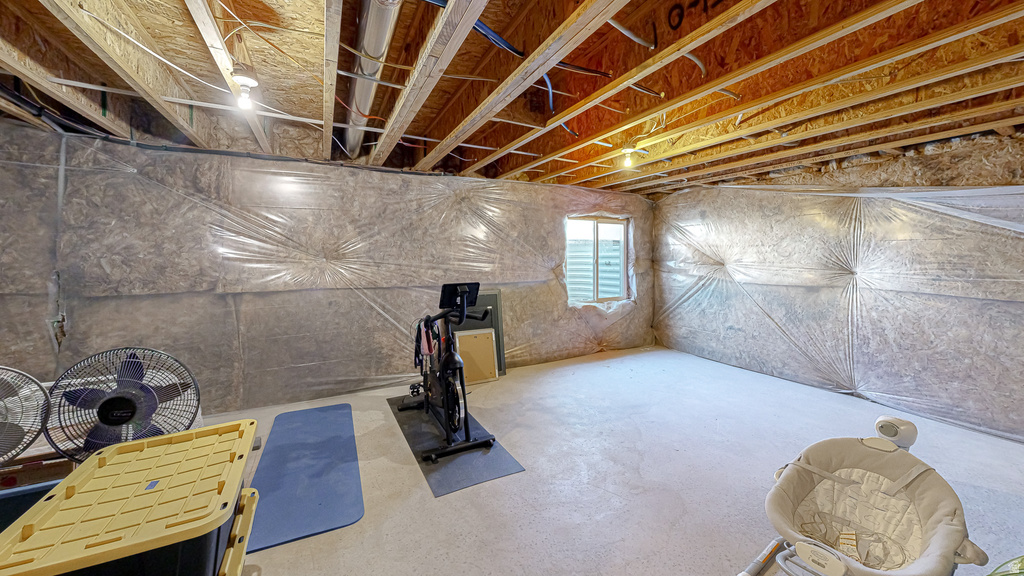 32 E HARMONY CT Saratoga Springs, UT 84045